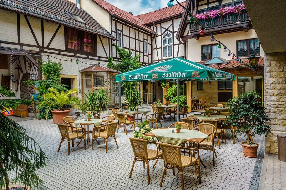 Pension Zur Gruenen Eiche Kaulsdorf Экстерьер фото